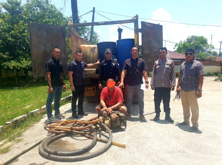 Mencuri Minyak Mentah Milik PT Pertamina, 2 Pelaku Diringkus