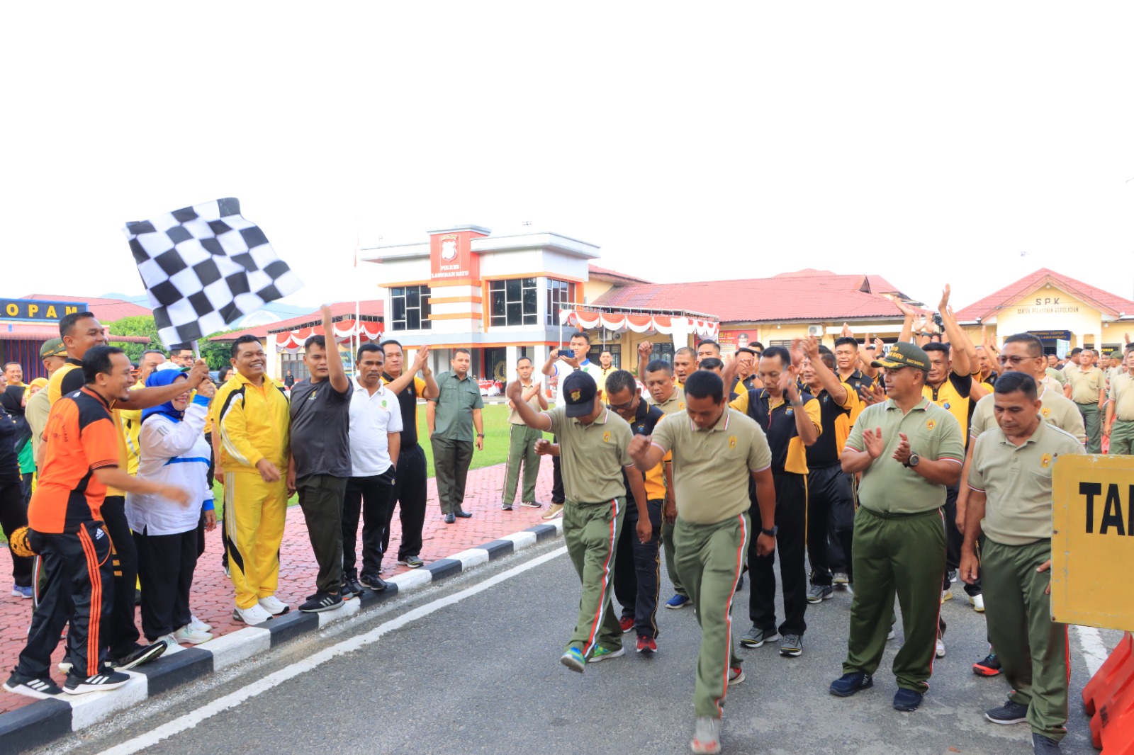 Polres Labuhanbatu Dan Kodim Bersama Forkopimda Gelar Olah Raga