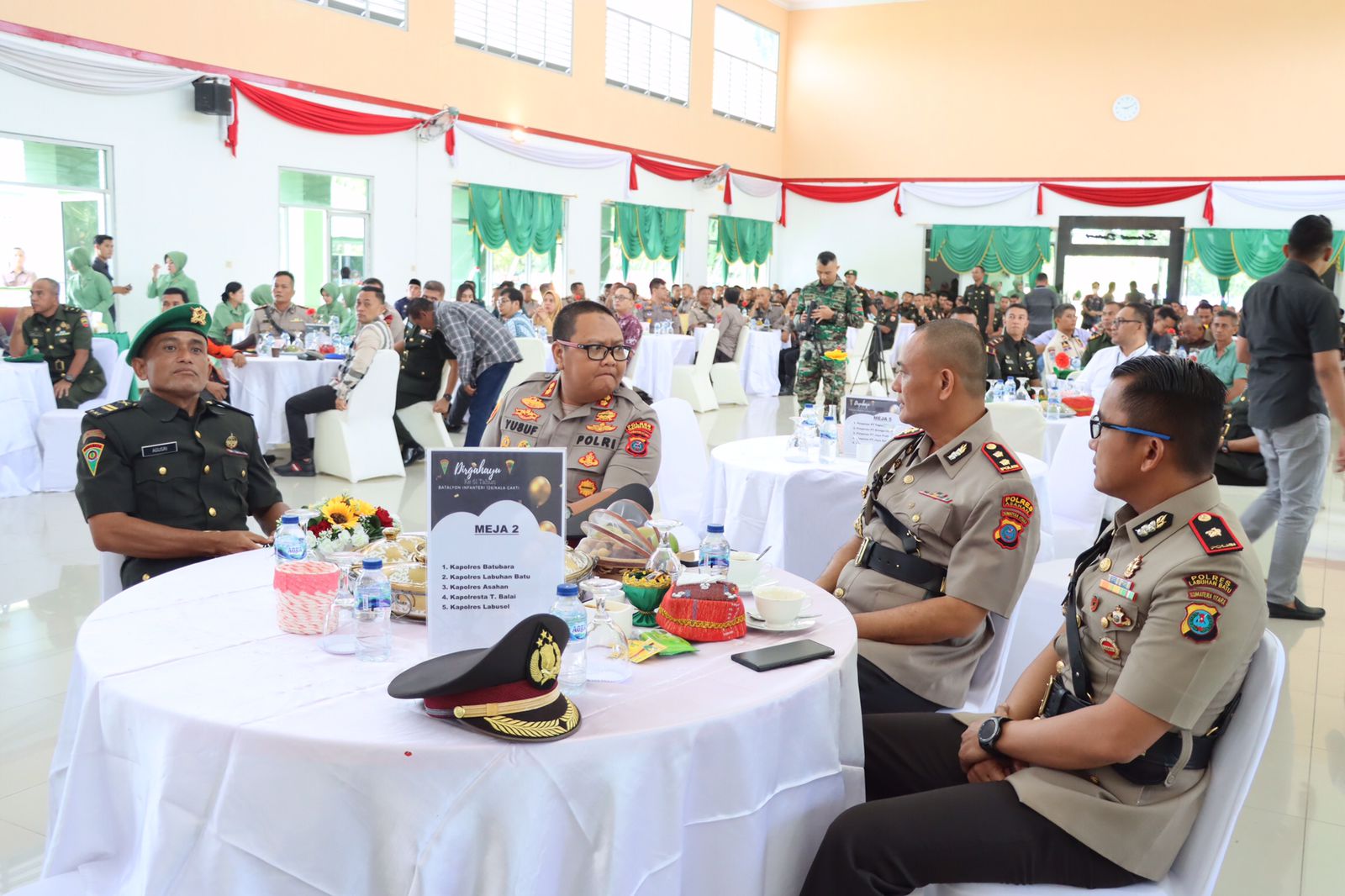 Tingkatkan Sinergisitas, Kapolres Tanjung Balai Hadiri Syukuran HUT Ke-61 Yonif 126 / KC