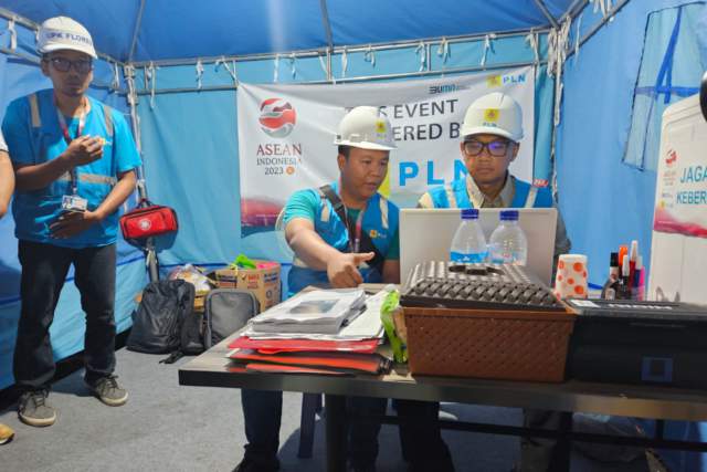 Pompa Semangat Personel, Dirut PLN Spontan Datangi Pos Siaga Kelistrikan di Lokasi-lokasi Penting KTT ASEAN