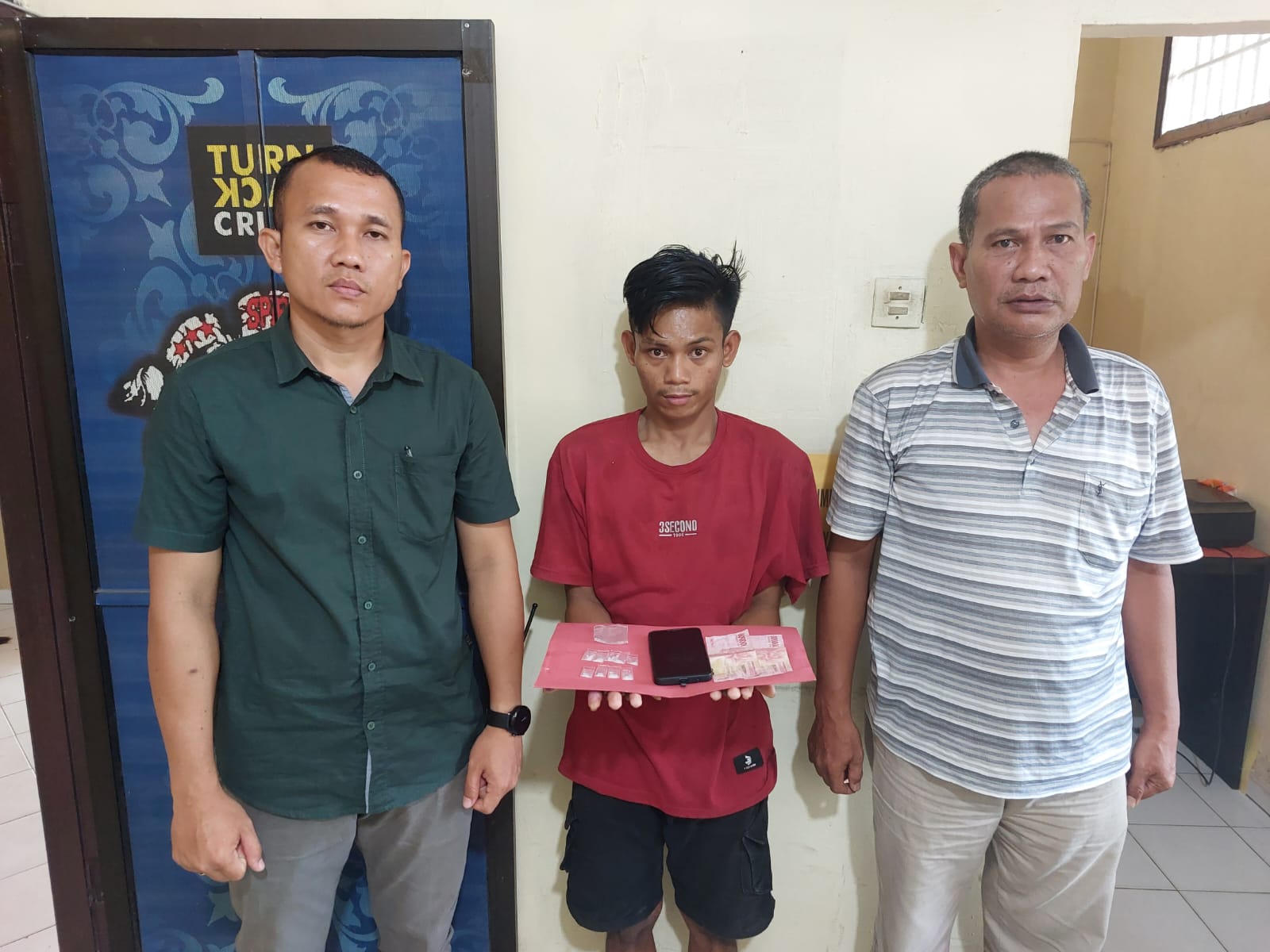 Pengedar Sabu Terciduk Saat Nunggu Pembeli