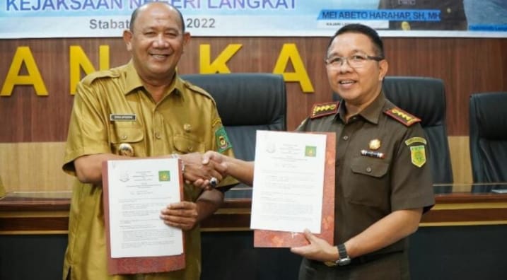 Kejari Langkat Berhasil Memulihkan Keuangan Negara 5.7 Milyar Temuan BPK RI 2017-2018