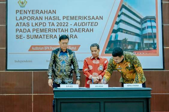 Di Bawah Kepemimpinan Bobby Nasution, Pemko Medan Cetak Hattrick, Raih Opini WTP Tiga Kali Berturut
