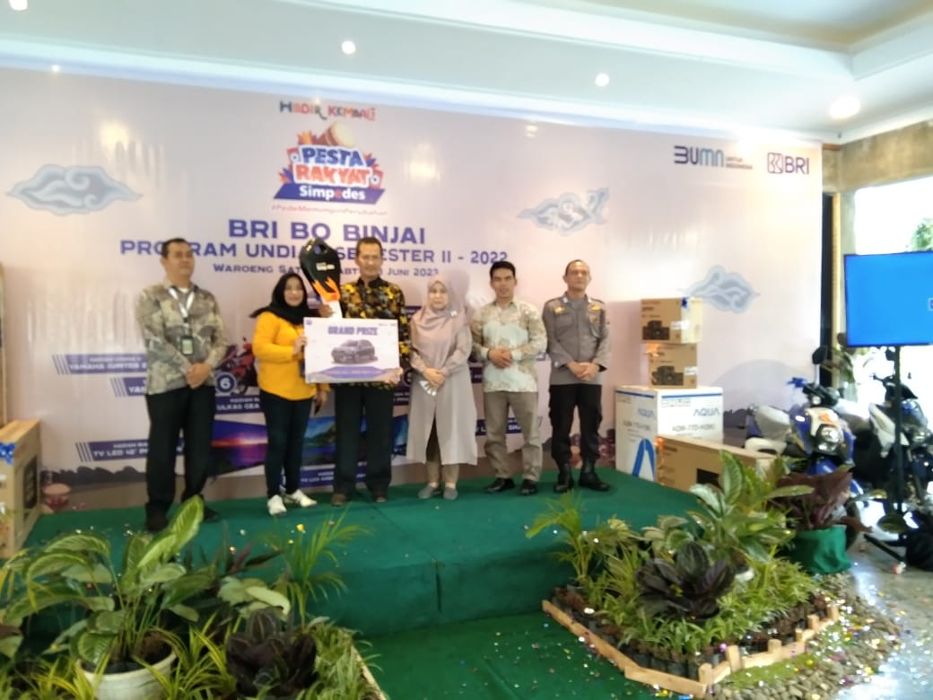 Penarikan Hadiah Simpedes BRI Binjai Berlangsung Meriah  