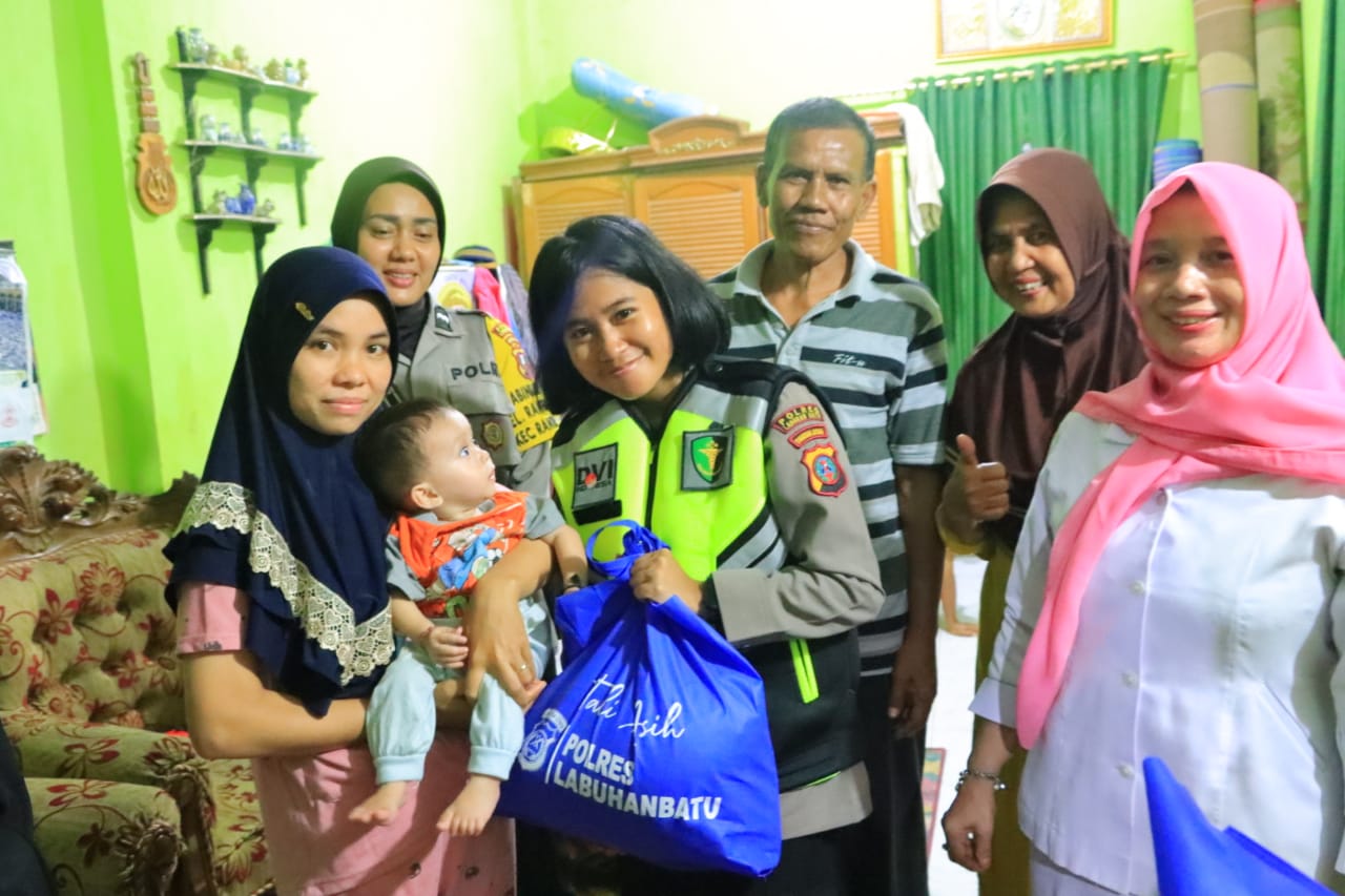 Polres Labuhanbatu Sambangi Anak Penderita Stunting