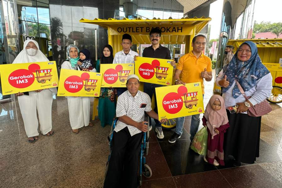 Indosat Region Sumatera Salurkan Outlet Barokah IM3 bagi Masyarakat di Area Sekitar Site