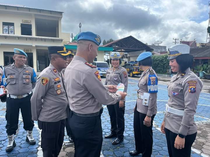 Pastikan Ketertiban Dan Kedisplinan Polwan, Propam Polres Tanah Karo Lakukan Gaktiblin
