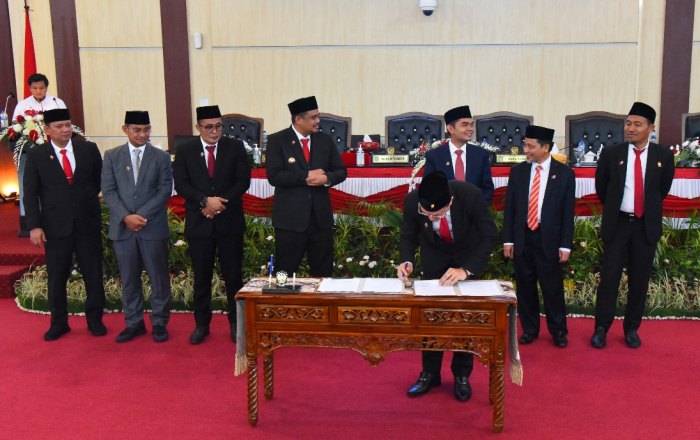 DPRD dan Pemko Teken Kesepakatan KUA dan PPAS Perubahan APBD 2023