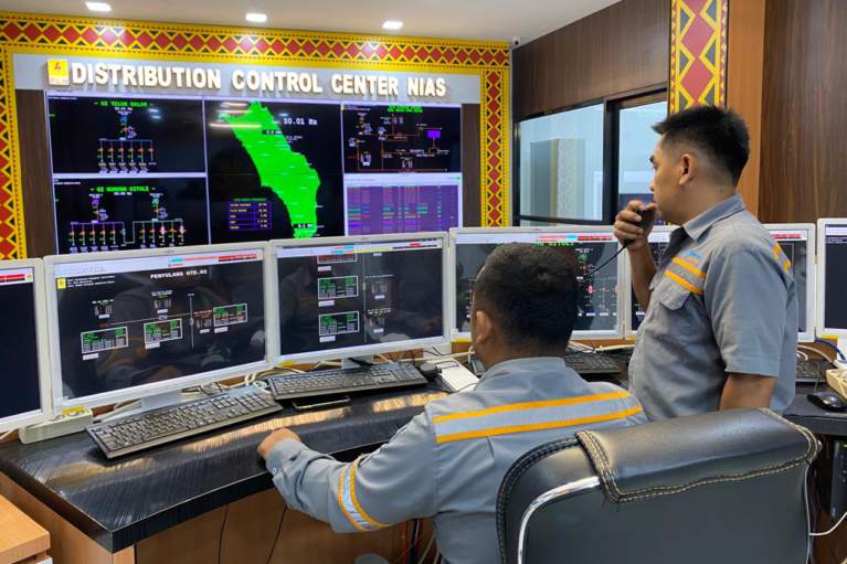 Perkuat Keandalan Sistem Kelistrikan, PLN UID Sumut Resmikan Distribution Control Center di Nias