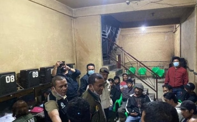 Satnarkoba Polres Tanah Karo Dan BNN Razia Besar-Besaran, 21 Orang Terbukti Pengguna Narkoba 