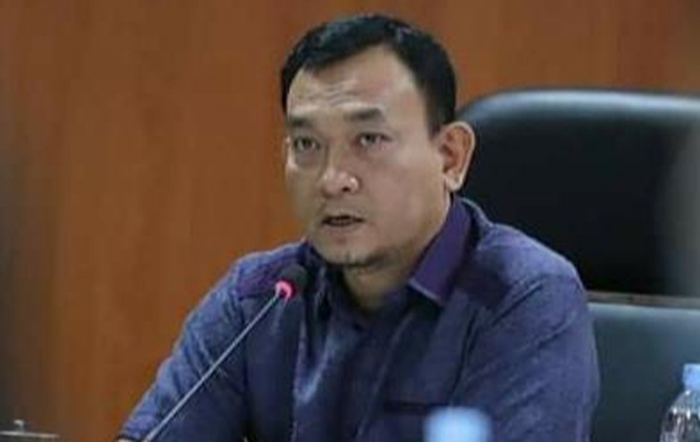 Dedy Aksyari Ingatkan Warga Bantaran Sungai Waspadai Banjir di Musim Penghujan