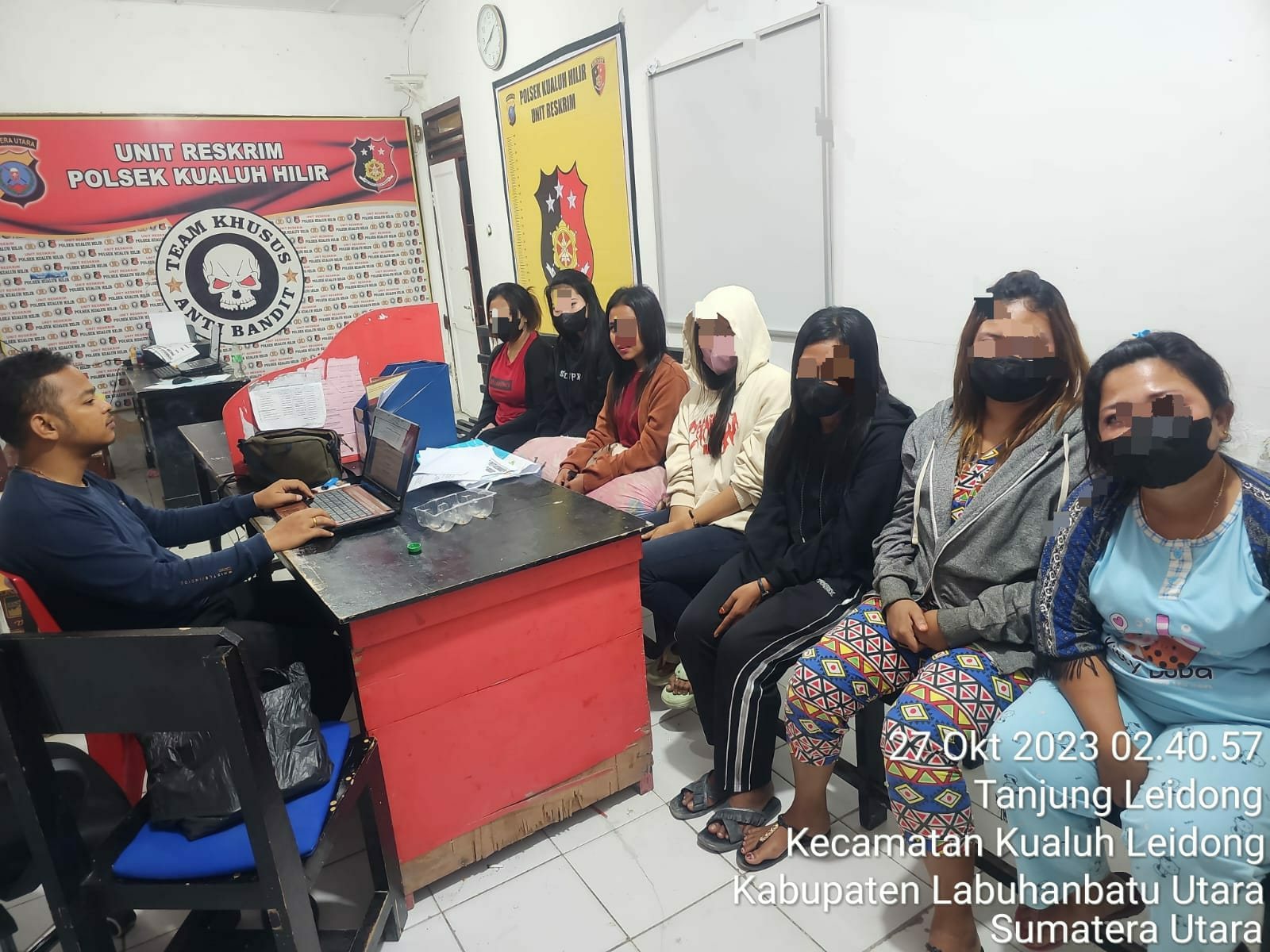 Dikabarkan Jual Miras, Belasan Pegawai dan Pemilik Cafe Blok 8 Diamankan