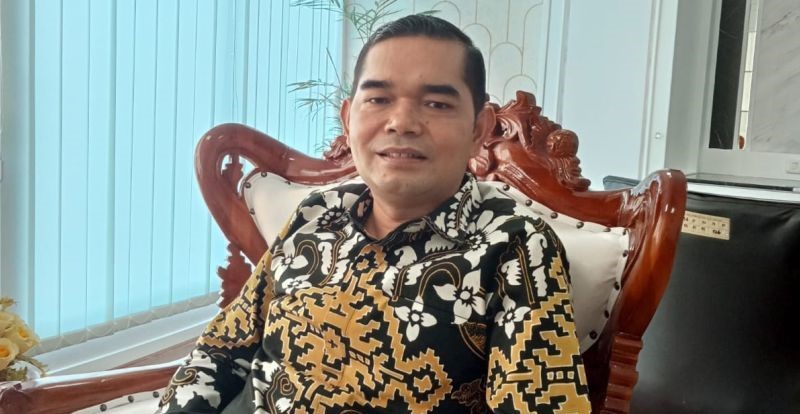 DPRD Ultimatum PT Telkom Segera Rapikan Kabel Terjuntai ke Bawah