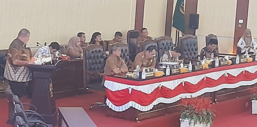 F-Golkar: Ranperda Pemberian Insentif dan Kemudahan Penanaman Modal Dorong Tingkatkan Investasi di Kota Medan