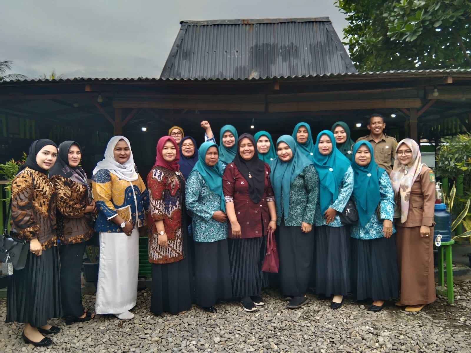 Ketua PKK Langkat Menghadiri Sosialisasi Gerakan Masyarakat Makan Ikan