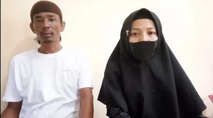 Korban dan istrinya.