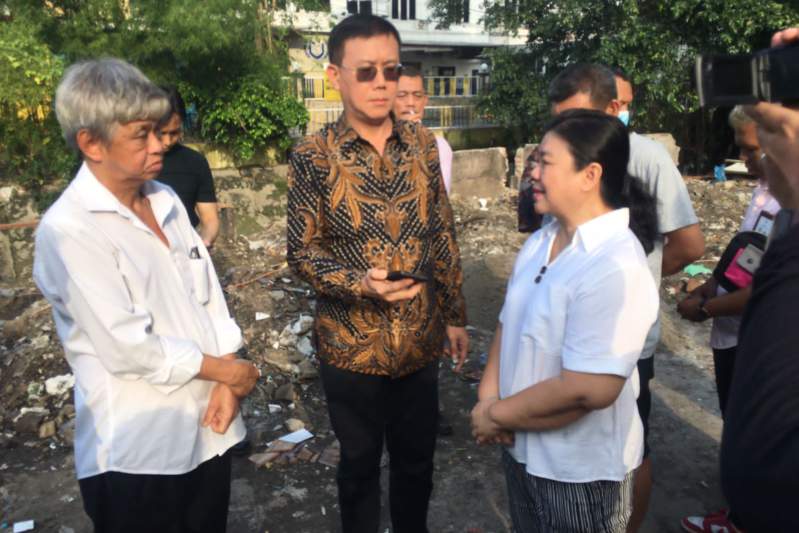 Sahuti Protes Warga, Hasyim Tinjau Lokasi Pembangunan Rumah Sampah di Kelurahan Pandau Hulu II