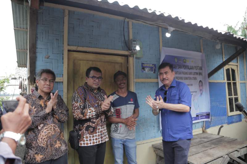 PLN UID Sumut Kembali Nyalakan Listrik bagi 272 Warga Tidak Mampu di Sergai