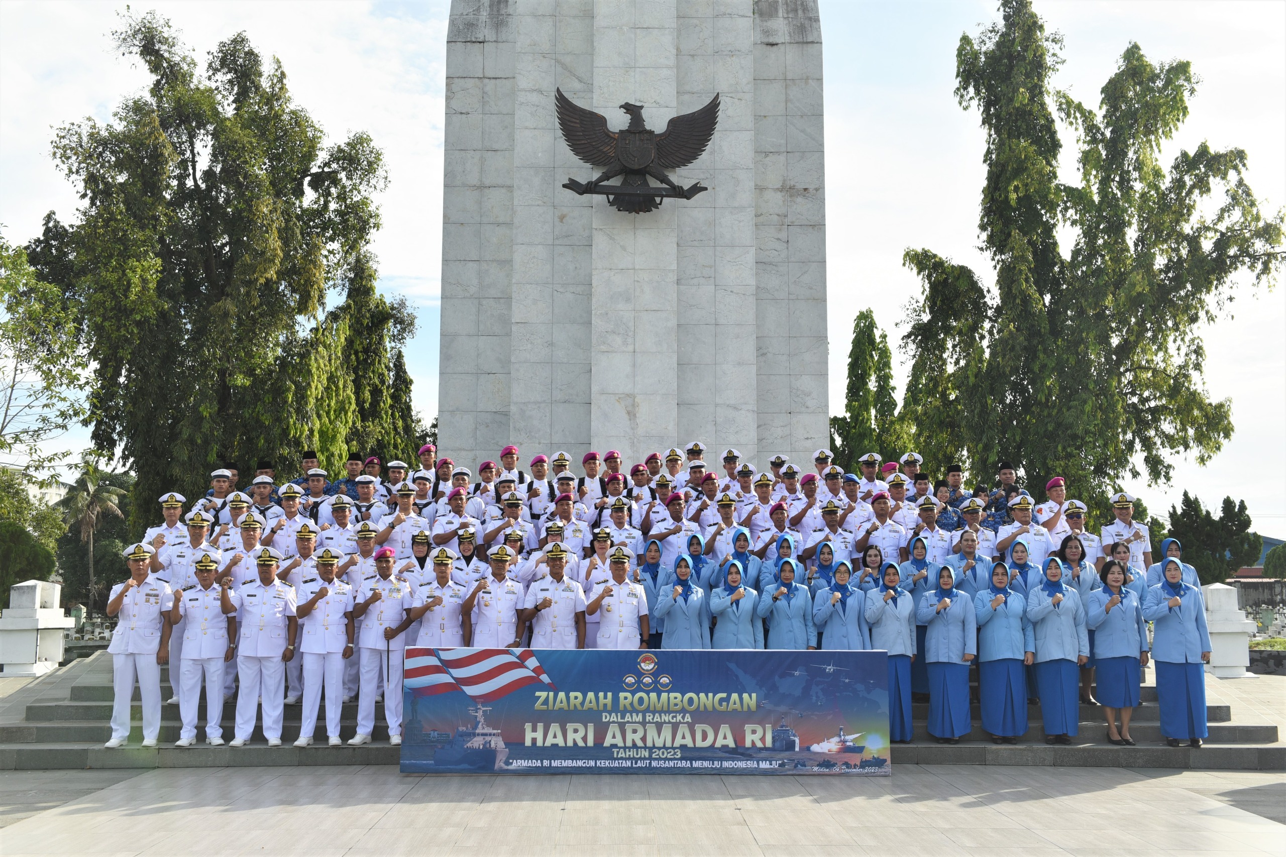 Sambut Hari Armada RI 2023 Danlantamal I Ziarah TMP Bukit Barisan dan Anjangsana