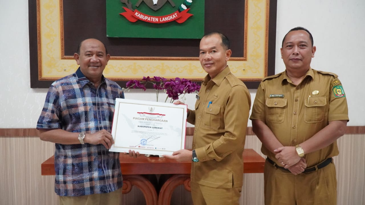 Langkat Dianugerahi Kabupaten Peduli HAM Ditingkat Sumut