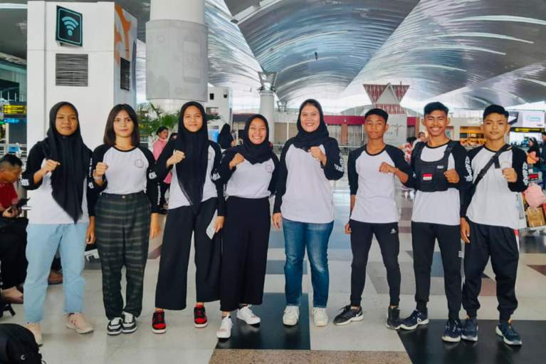 Tim karateka Shindoka Sumut yang akan bertanding.