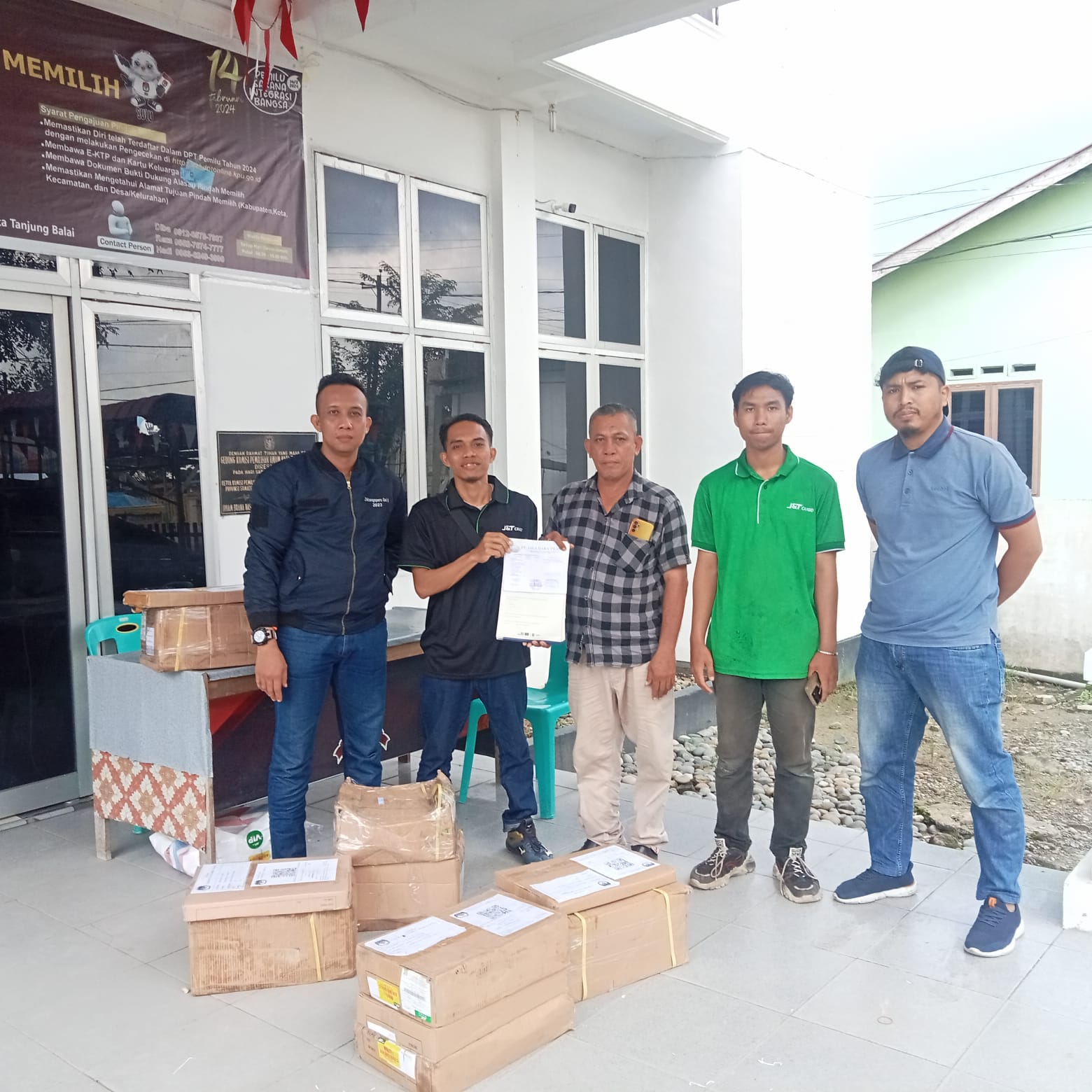 Polres Tanjung Balai Laksanakan Penjagaan Logistik Pemilu 2024