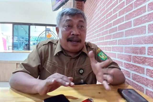Kepala Dinas Lingkungan Hidup Medan, M Husni