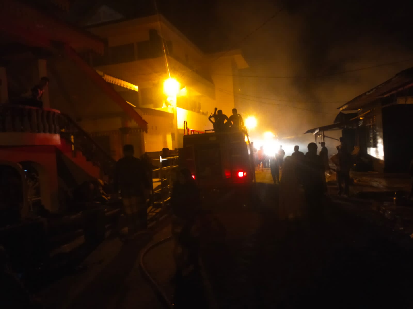 Diduga Arus Pendek Listrik 9 Unit Rumah Jompo