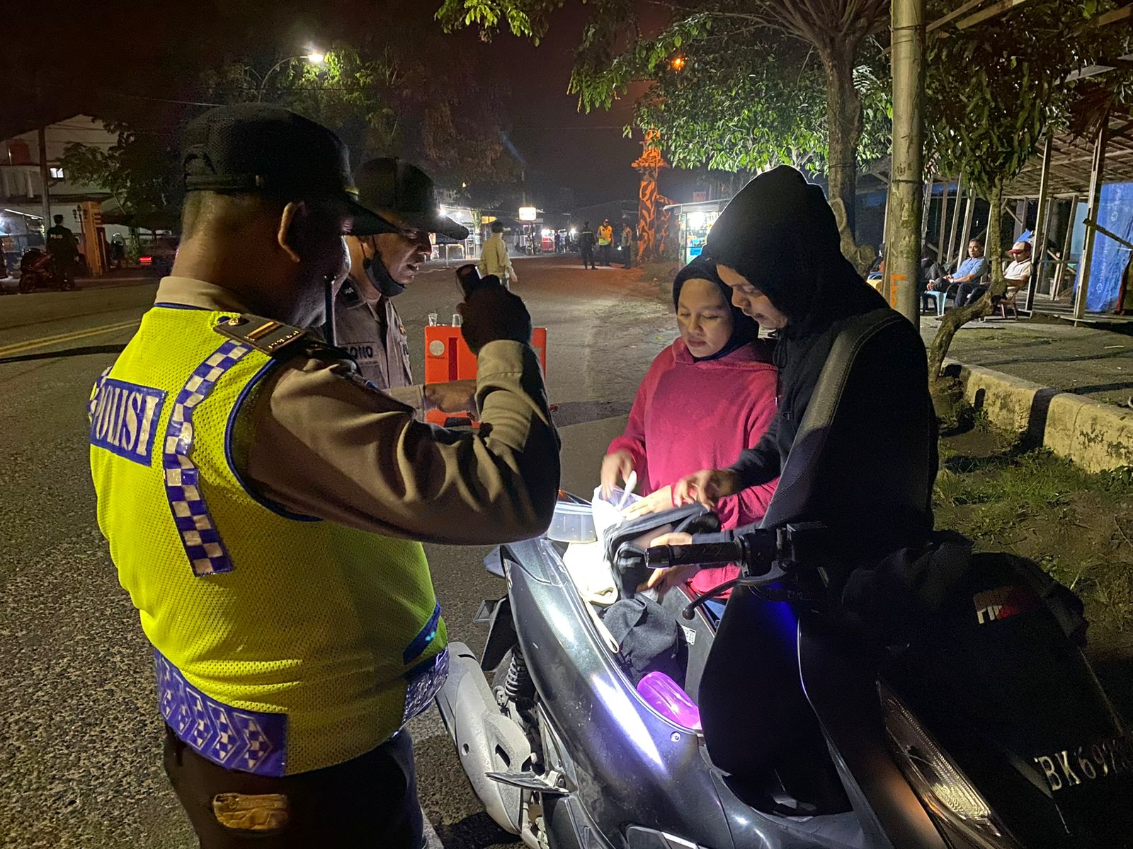 Gelar Razia Pada Malam Hari, Polres Tanjung Balai Amankan 15 Unit Kendaraan