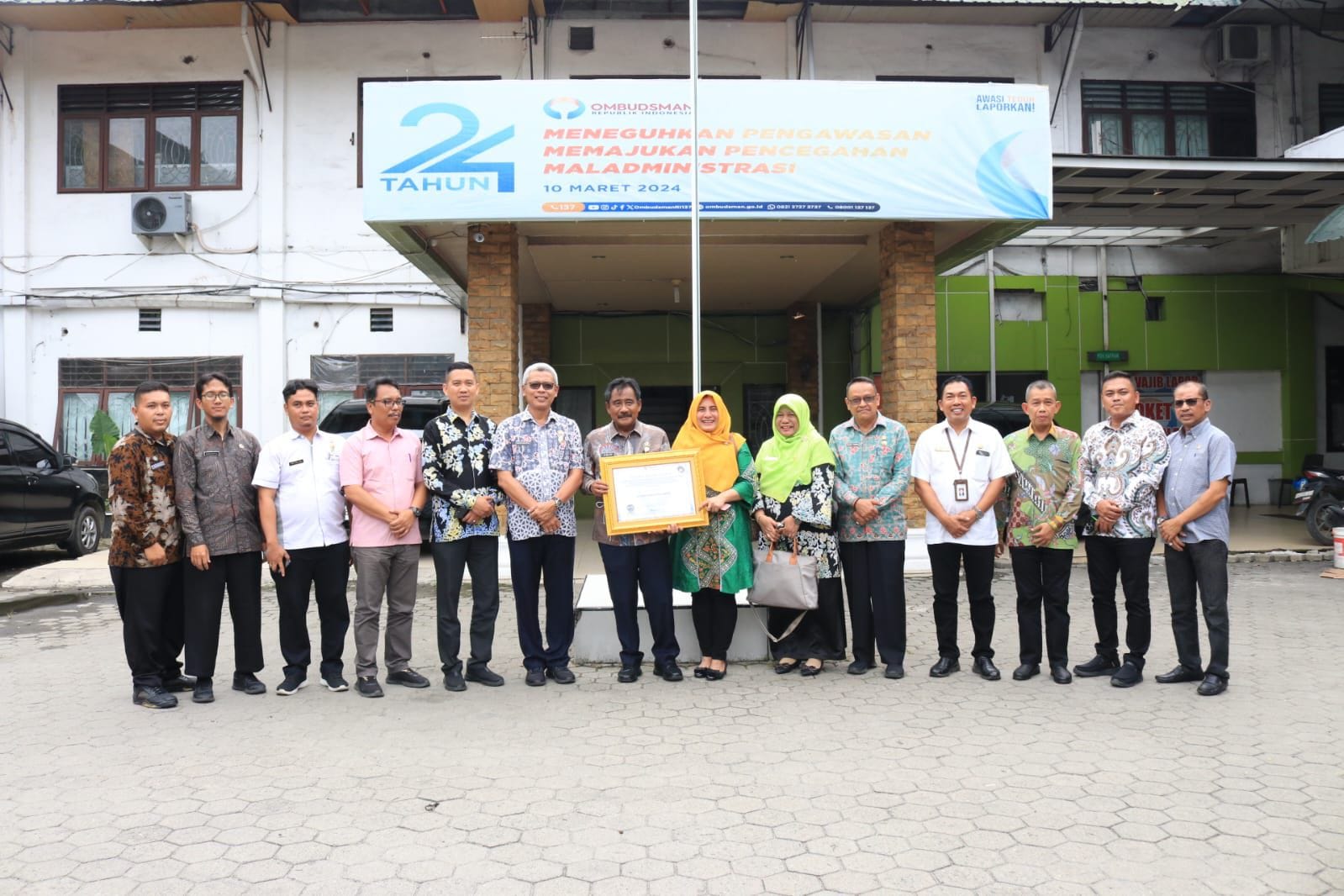 Wali Kota Binjai Terima Sertifikat Penyelenggara Pelayanan Publik Kualitas Tertinggi