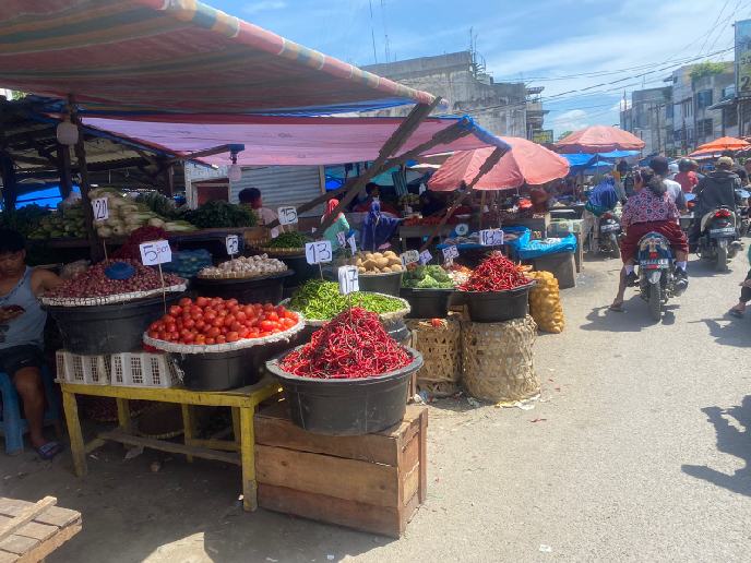 Pasar tradisional di Kota Medan.