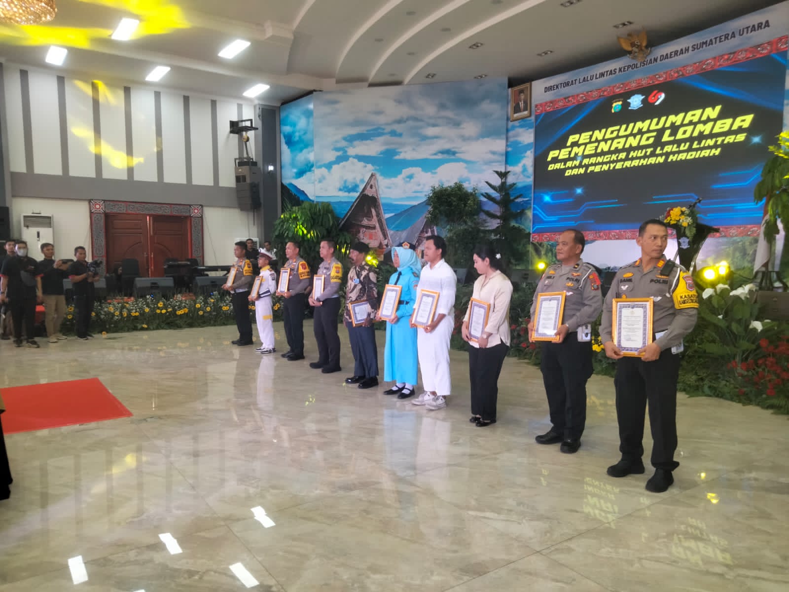 Sat Lantas Polres Pelabuhan Belawan Raih Juara Kedua dalam Lomba Kampung Tertib Lalu Lintas Polda Sumut