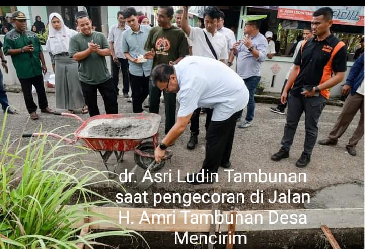 Warga Mengeluh Bahu Jalan Amri Tambunan Longsor, Paslon ADIL Langsung Perbaiki 