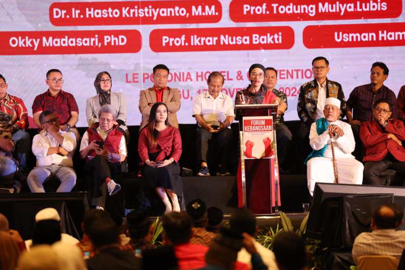 Terinspirasi Inang Parengge-Rengge, Okky Madasari Ajak Perempuan Sumut Jangan Tertipu Bansos dan Amplop