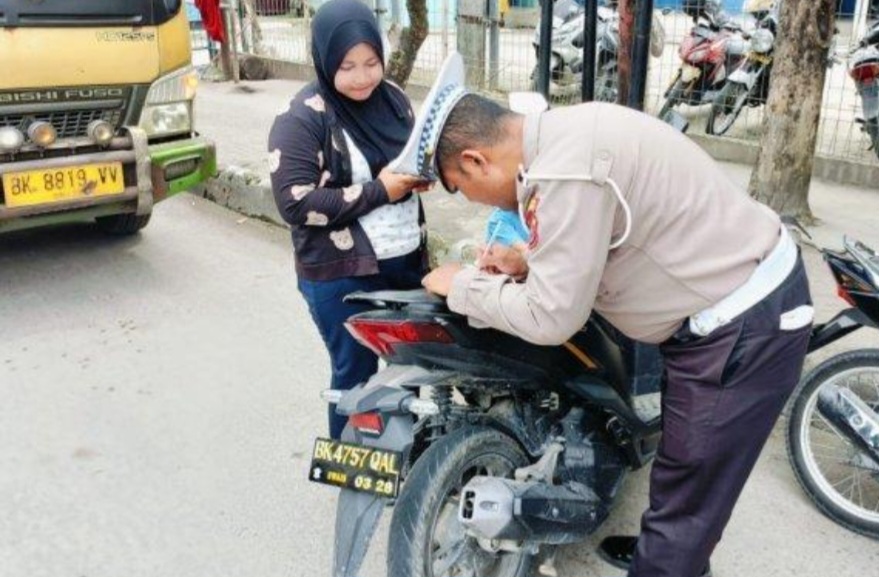 Sat Lantas Polres Tanjungbalai Melaksanakan Razia Kepatuhan Pajak Kendaraan Bermotor