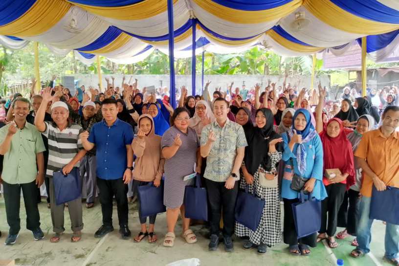 Saat Sosialisasi Afri Rizki, Warga Keluhkan Lambatnya Pengurusan Adminduk