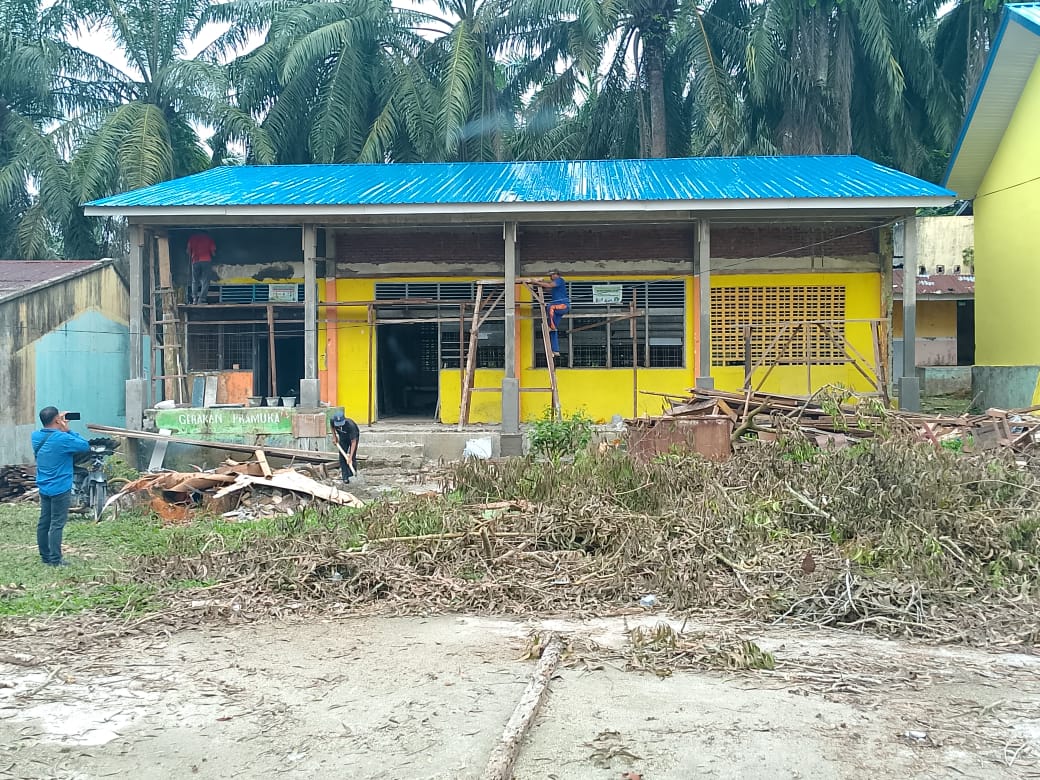 Tak Kunjung Siap, Ratusan Juta Proyek Pembangunan Di SMP NEGERI 1 Besitang Dengan Anggaran DAU 2024 Ajang Korupsi