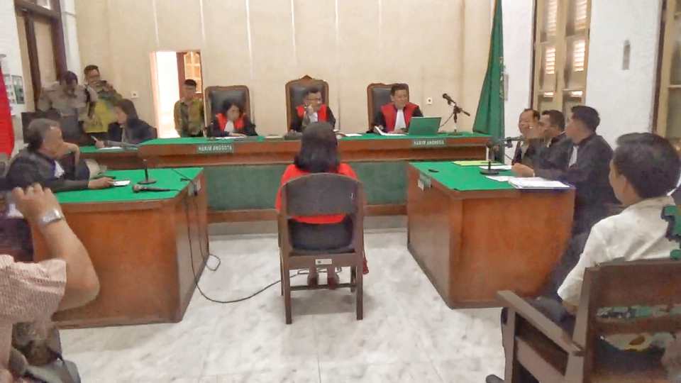 Sidang Eksepsi Ratu Entok, Pengacara : Di BAP Tidak Ada Penyebutan Penistaan Secara Explisit