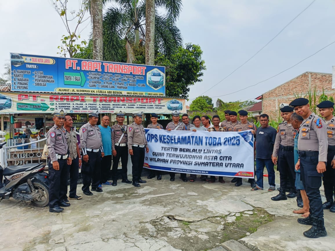 Satlantas Polres Tanjung Balai Sosialisasikan Keselamatan Berlalu Lintas di Dua Lokasi Loket Bus