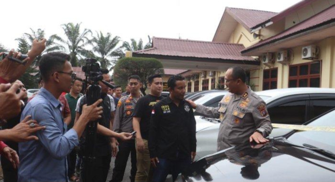 Sempat Viral! Polres Langkat Paparkan Kasus Penggelapan Mobil Rental