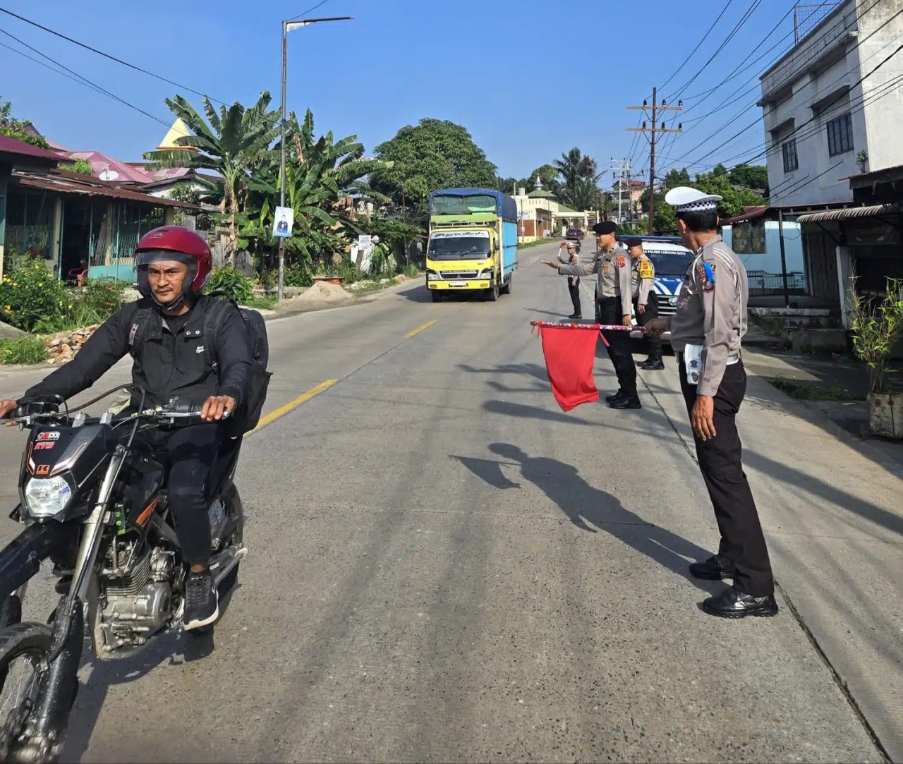 Polres Labuhanbatu Patroli Disejumlah Titik Rawan Kecelakaan