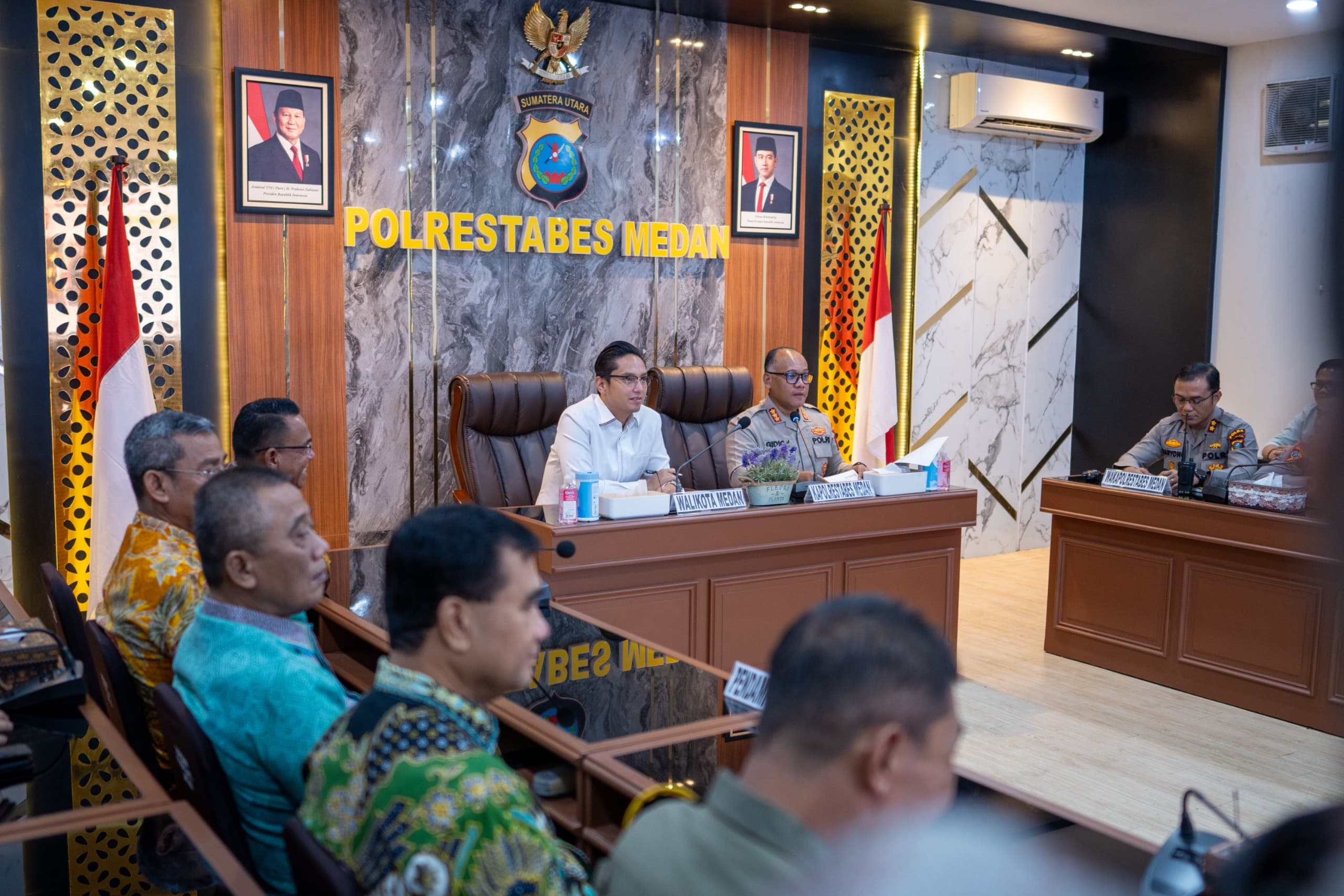 Silaturahmi Dengan Kapolrestabes Medan, Rico Waas Siap Kolaborasi Berantas Judol & Narkoba