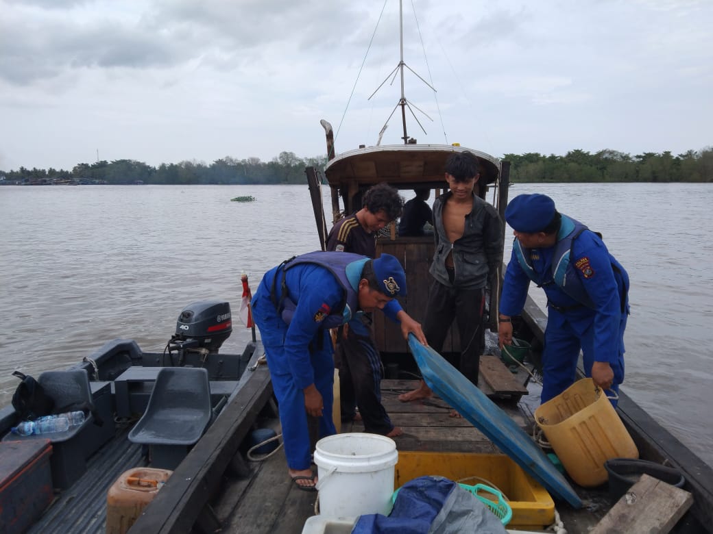 Sat Pol Airud Perketat Pengawasan Kapal yang Datang dari Arah Laut