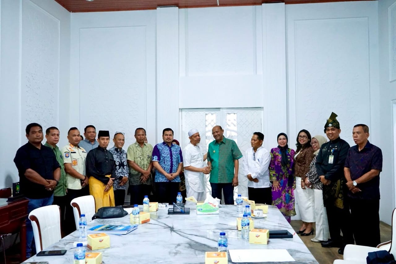 Bupati Langkat Teken MoU Dengan UNIPAL: Dorong Pendidikan dan SDM Unggul