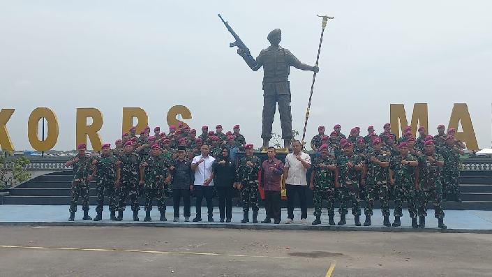 Anggota DPRD Medan Hadiri Kenaikan Pangkat Prajurit Yonmarhanlan l Belawan