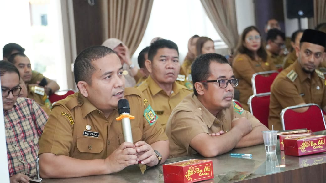 Bupati Langkat Syah Afandin Pacu Percepatan UHC Non Cut Off