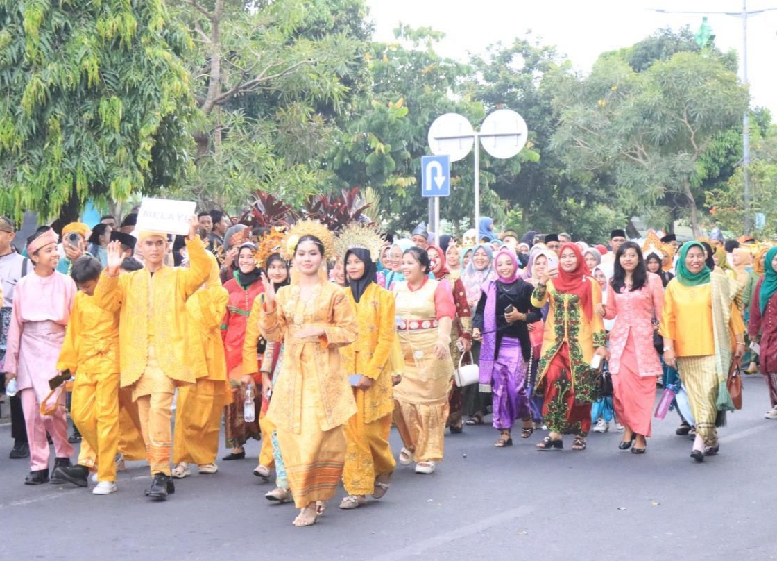 Masyarakat Antusias Meriahkan Pawai Budaya Hari Jadi Ke 153 Kota Binjai