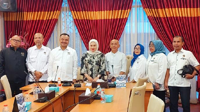 Family Gathering PWI Bakal Meriah, Ketua DPRD Sumut Sumbang 1 Unit Sepeda Motor