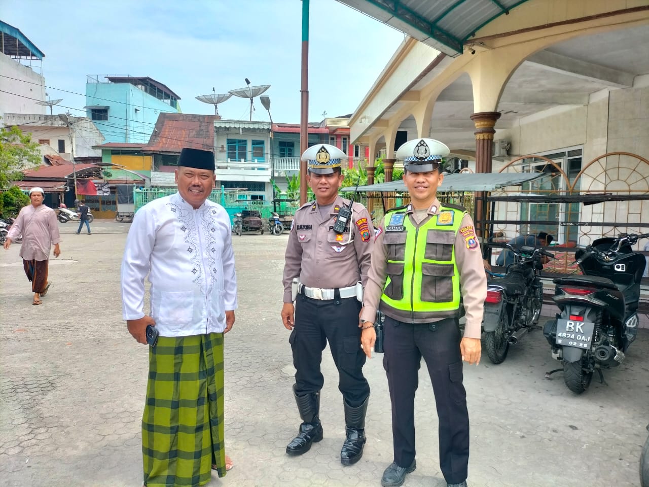 Polres Tanjungbalai Gelar Pengamanan Ketat di Masjid Saat Sholat Jumat