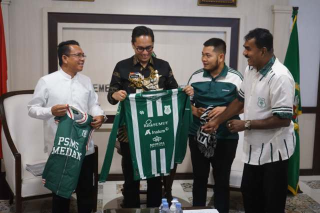 Rico Waas Tawarkan Lapangan Kebun Bunga & Taman Cadika Tempat Latihan PSMS